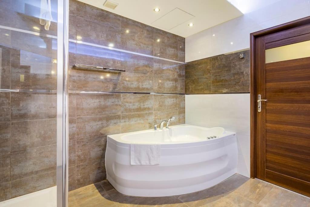קרקוב Florianska Glamour Apartments מראה חיצוני תמונה